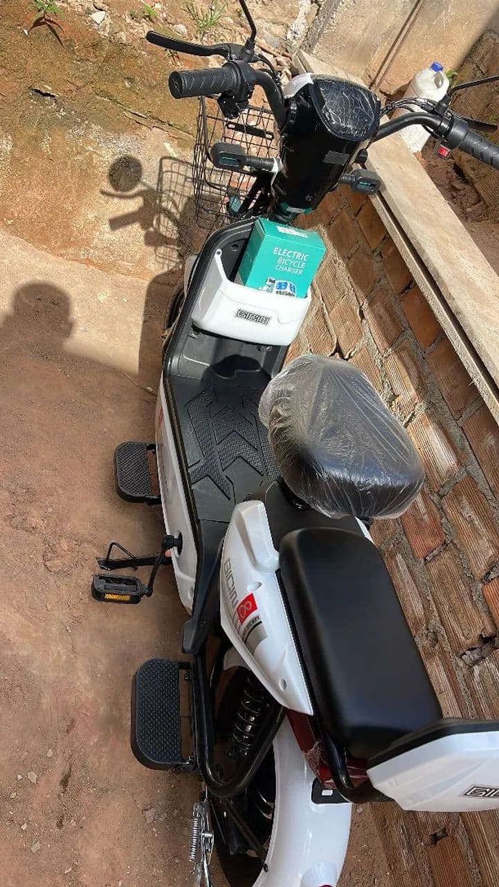 Scooter elétrica