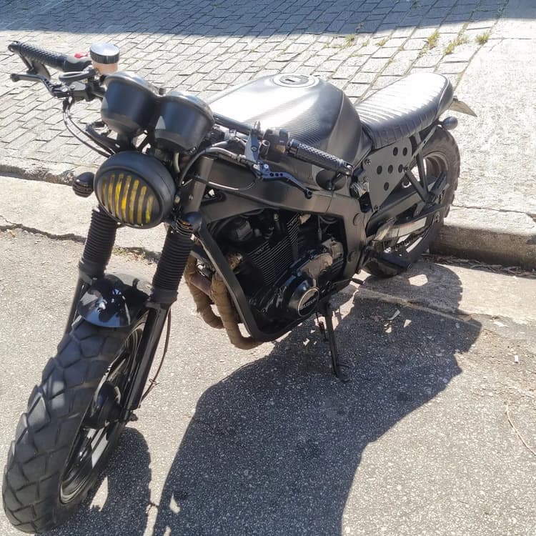 GS 500e customizada