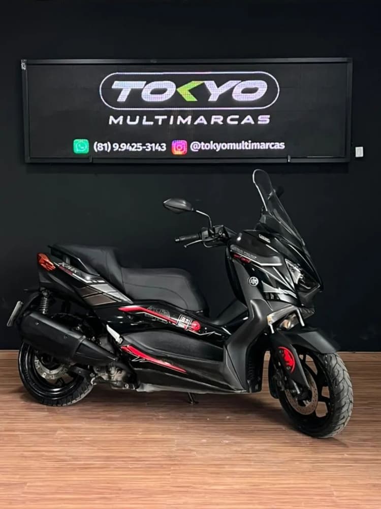XMAX 250 2024