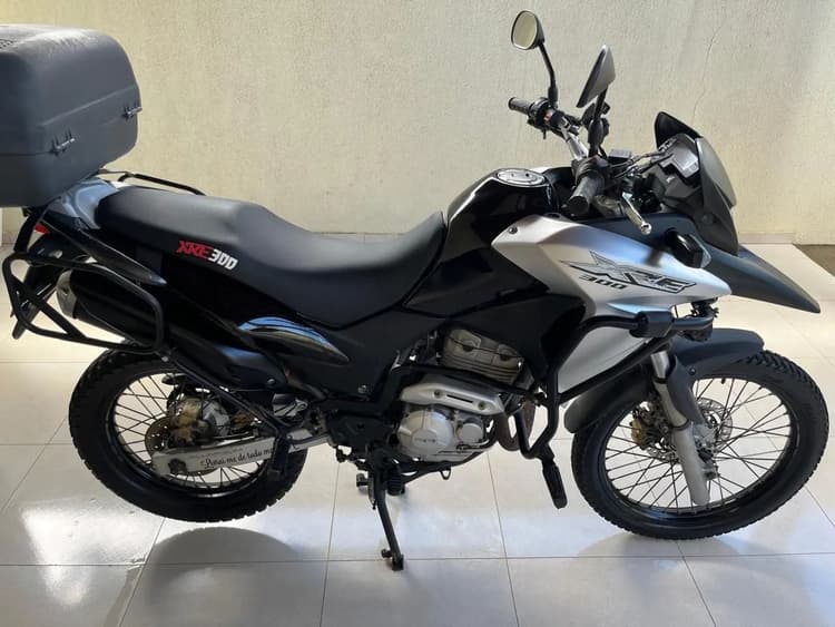 Moto XRE 300 2018