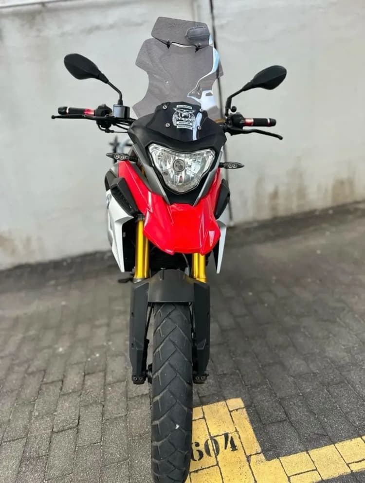 BMW G310s