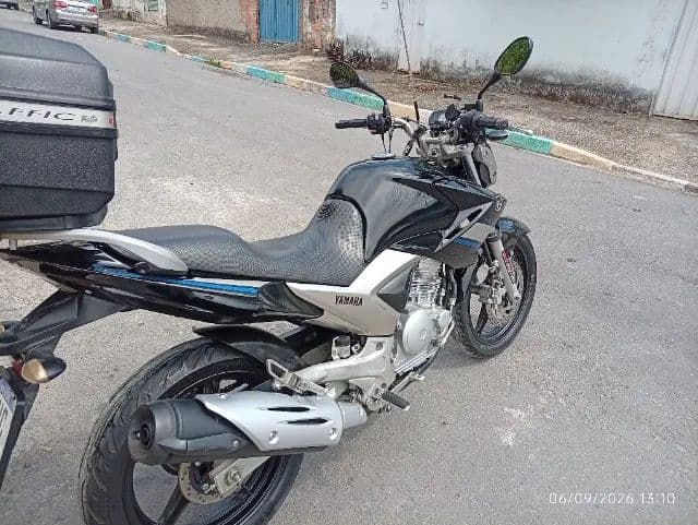 Fazer 250