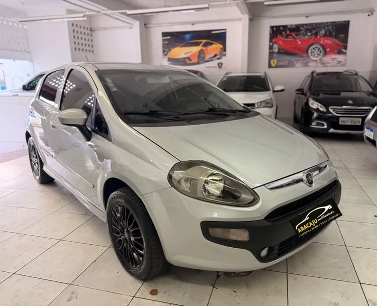 Fiat Punto Sporting Dualogic 1.8 Flex 16V 5P 2014