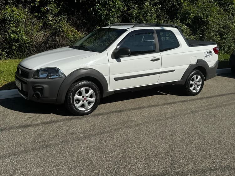 Fiat Strada Working 1.4 MPI Fire Flex 8V CD 2016