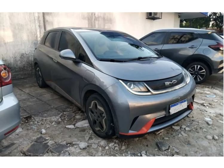 BYD Dolphin EV (Elétrico) 2025