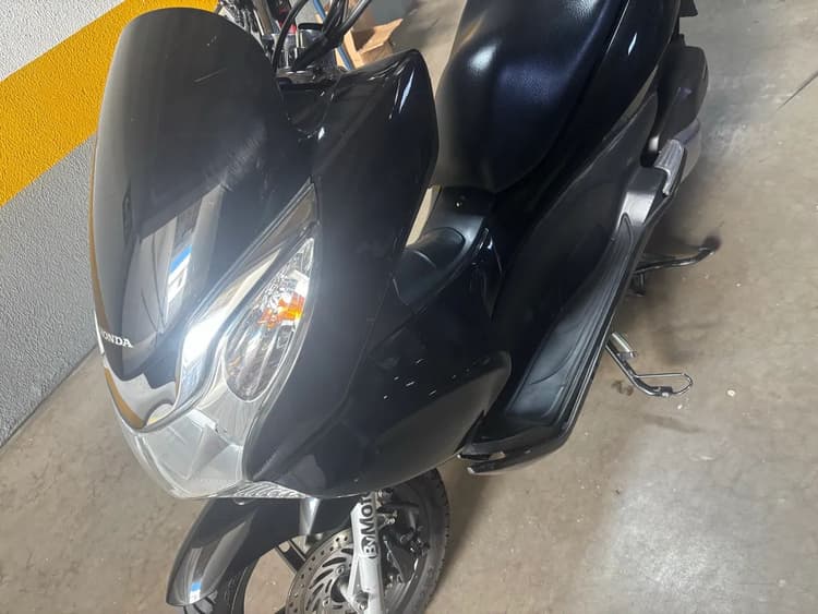 PCX - Moro de procedência