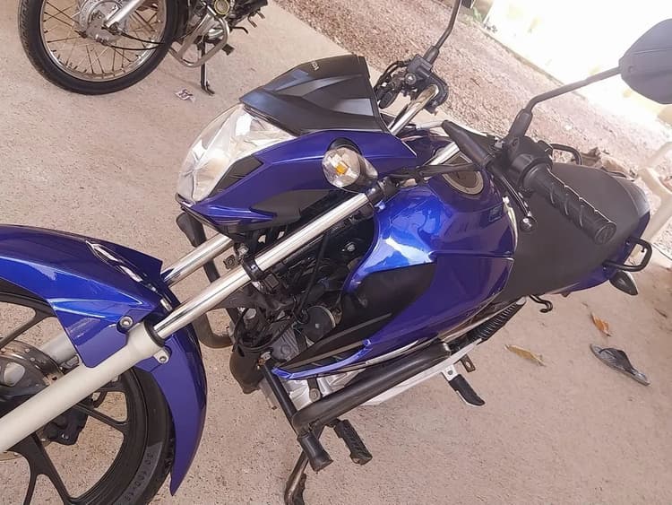 Moro semi nova 