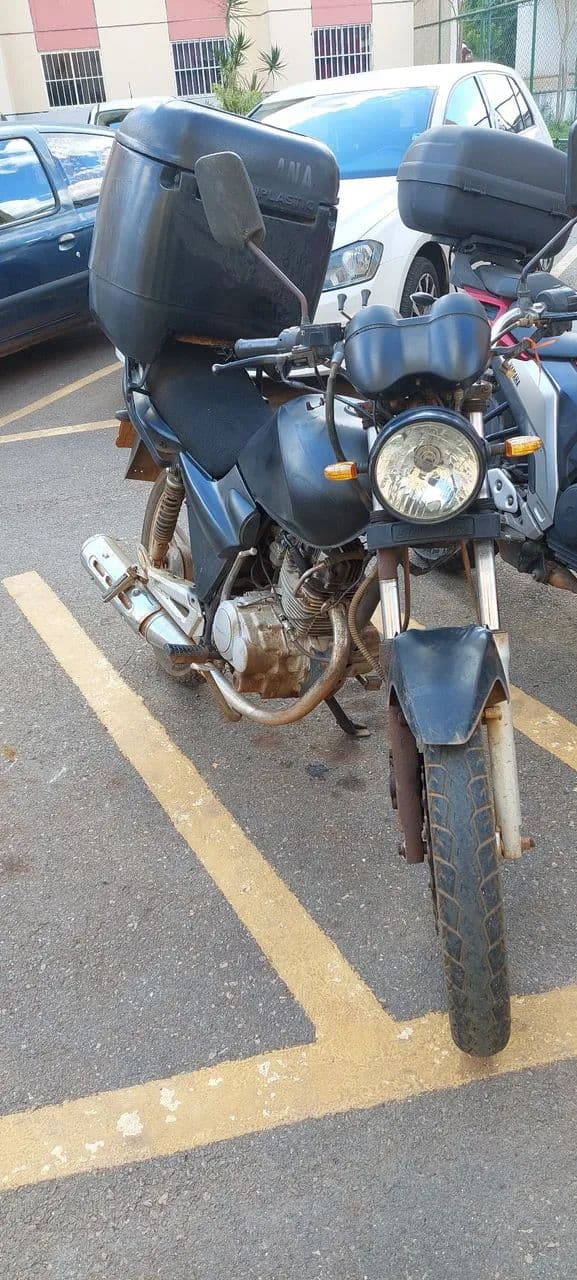 MOTO DOCUMENTADA