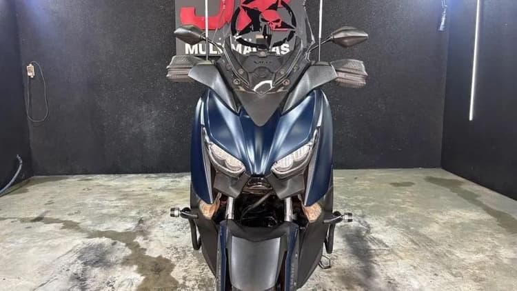 Yamaha XMax 