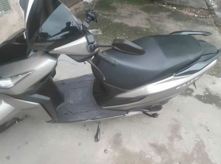 Honda elite nova 