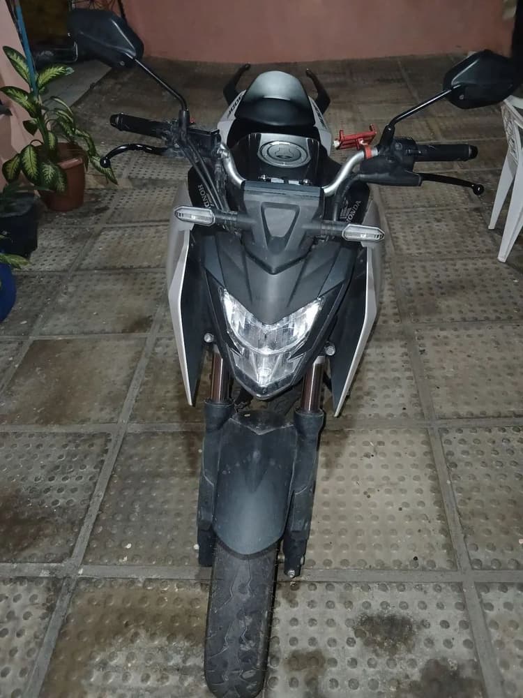 cb 300 twister