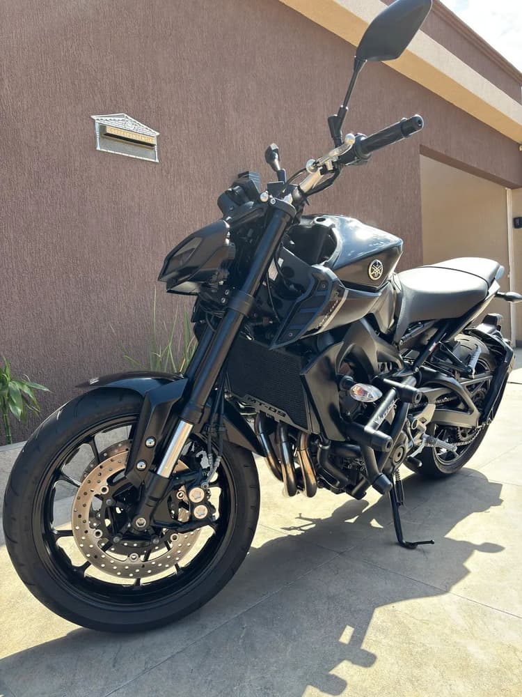 Mt 09 