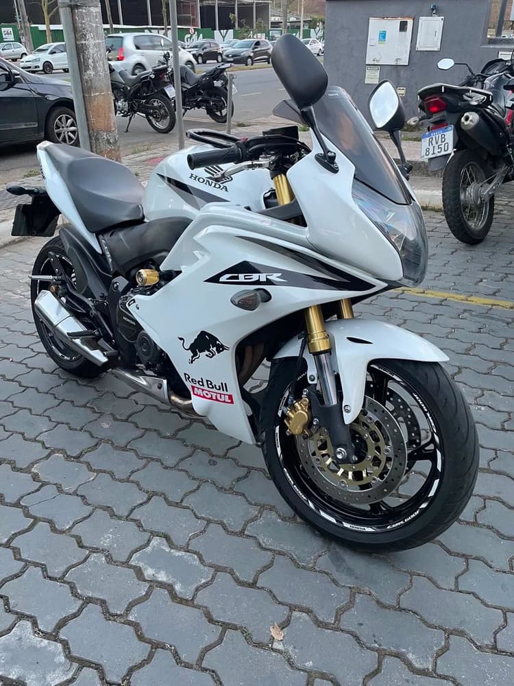 Vendo Cbr 600f NOVA!!!