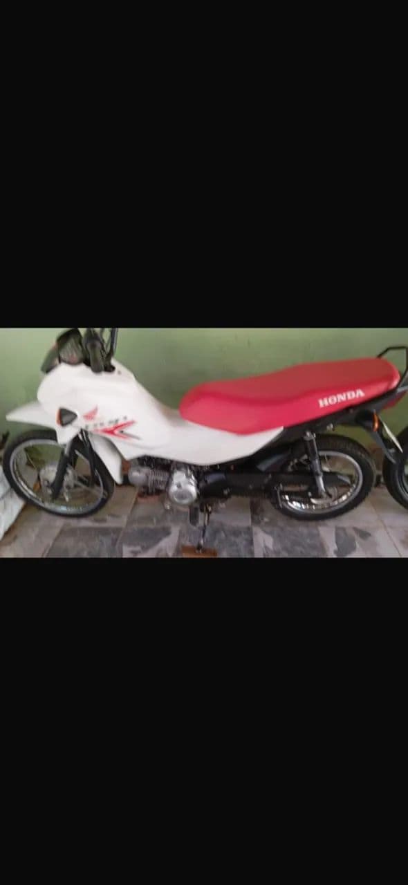 Vende-se pop alienada 