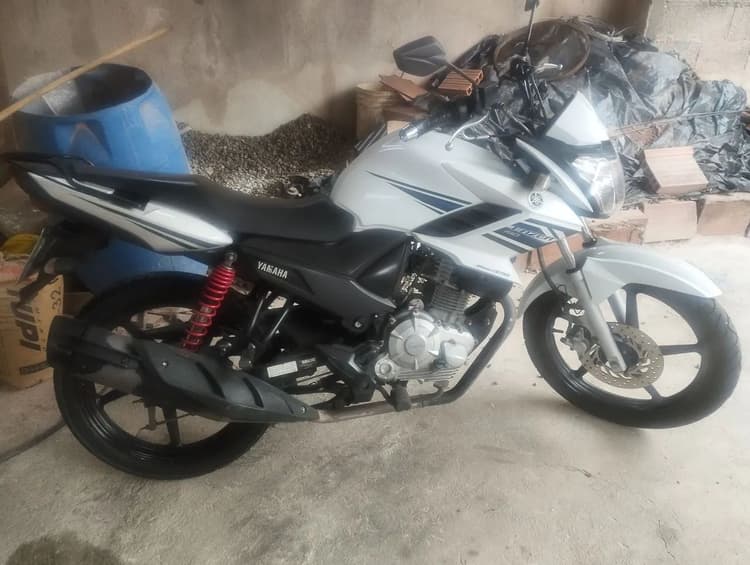 Fazer 150 2015