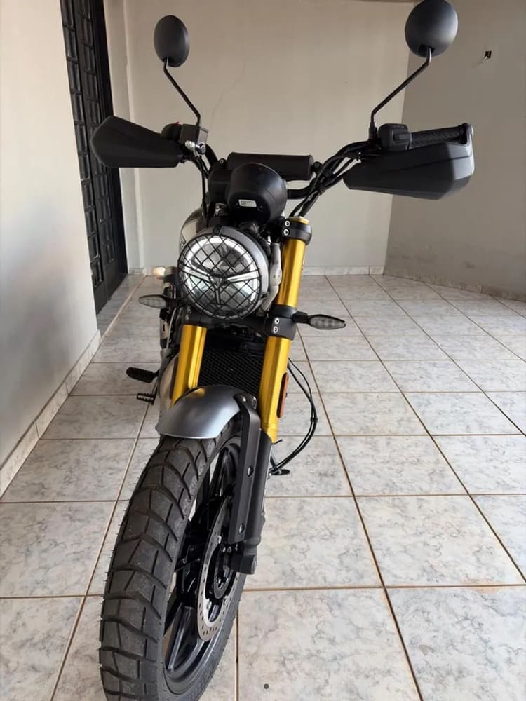 Triumph Scrambler 2024 400x
