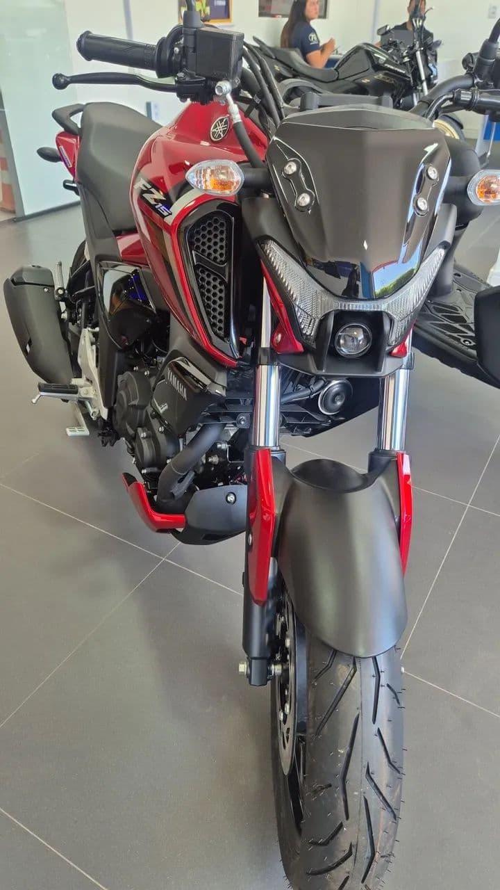 FZ15 0km 