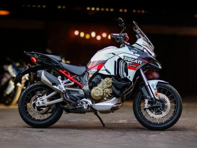 DUCATI MULTISTRADA V4 S