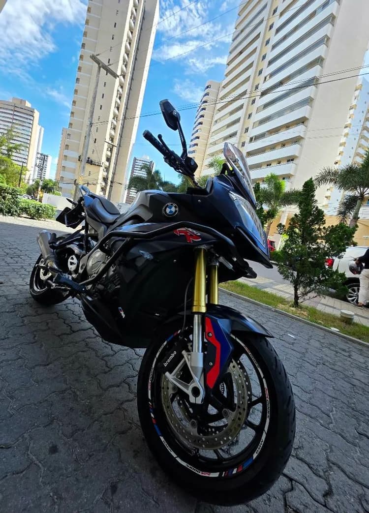 BMW S1000 XR ESPETÁCULO