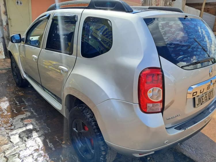 Renault Duster Dynamique 2.0 Hi-flex 16V Mec. 2013