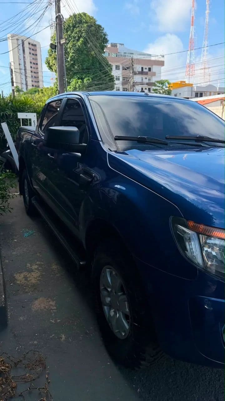 Ford Ranger XLS 2.5 16V 4X2 CD Flex 2014