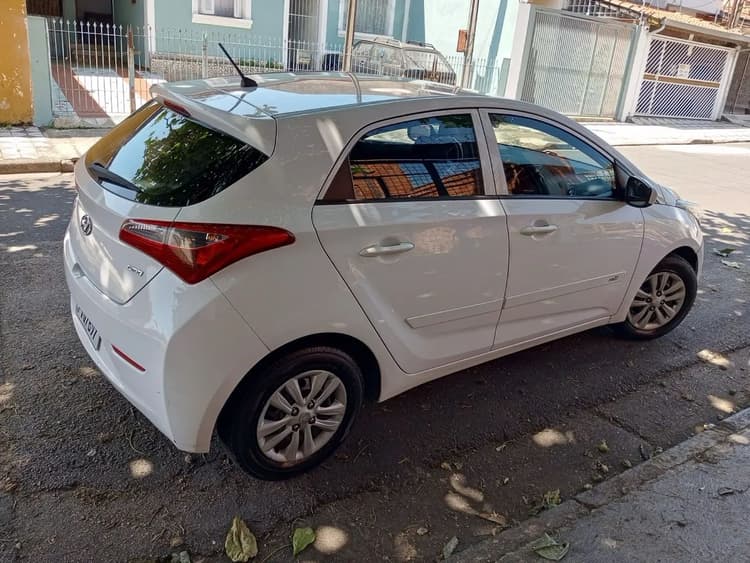 Hyundai HB20 Comf./c.plus/c.style 1.0 Flex 12V 2015