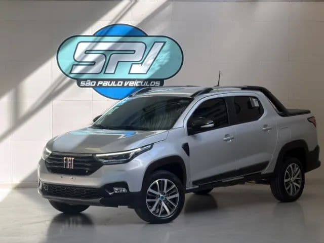 Fiat Strada Volcano 1.3 Flex 8V CD 2024