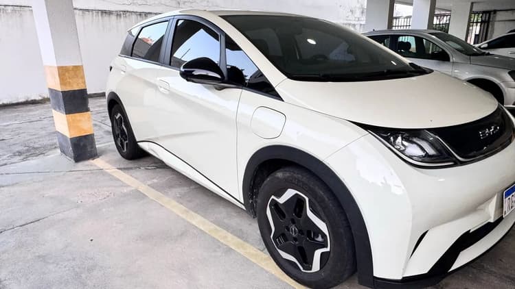 BYD Dolphin EV (Elétrico) 2024