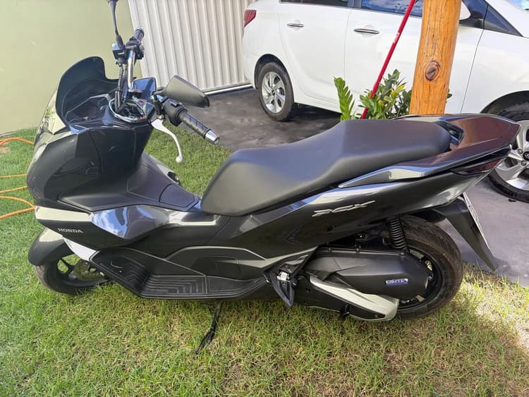 Pcx ano 2023 modelo 2024. Moto zero 