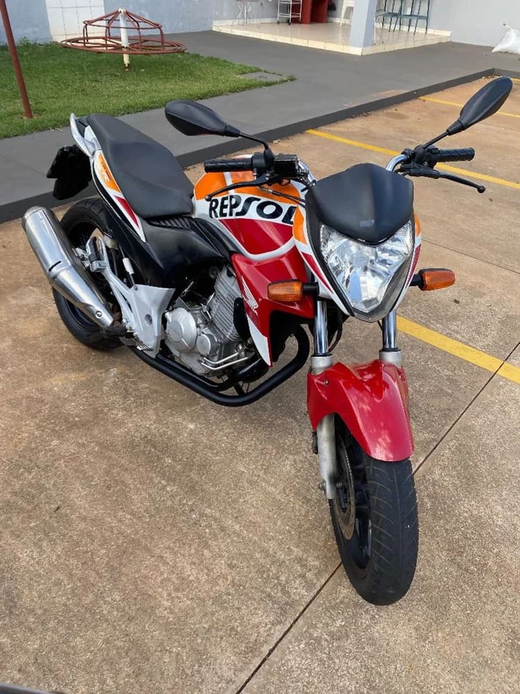 Cb300 