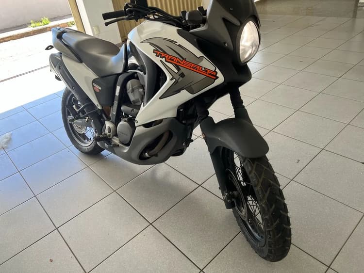 Transalp 700 