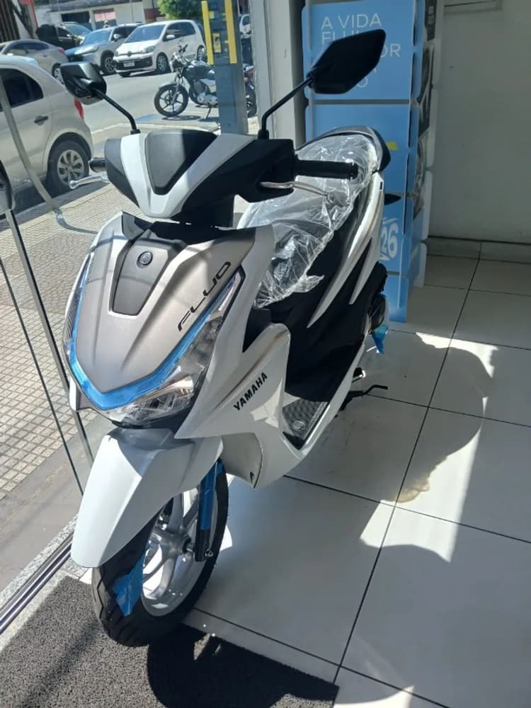 Scooter FLUO  NOVA