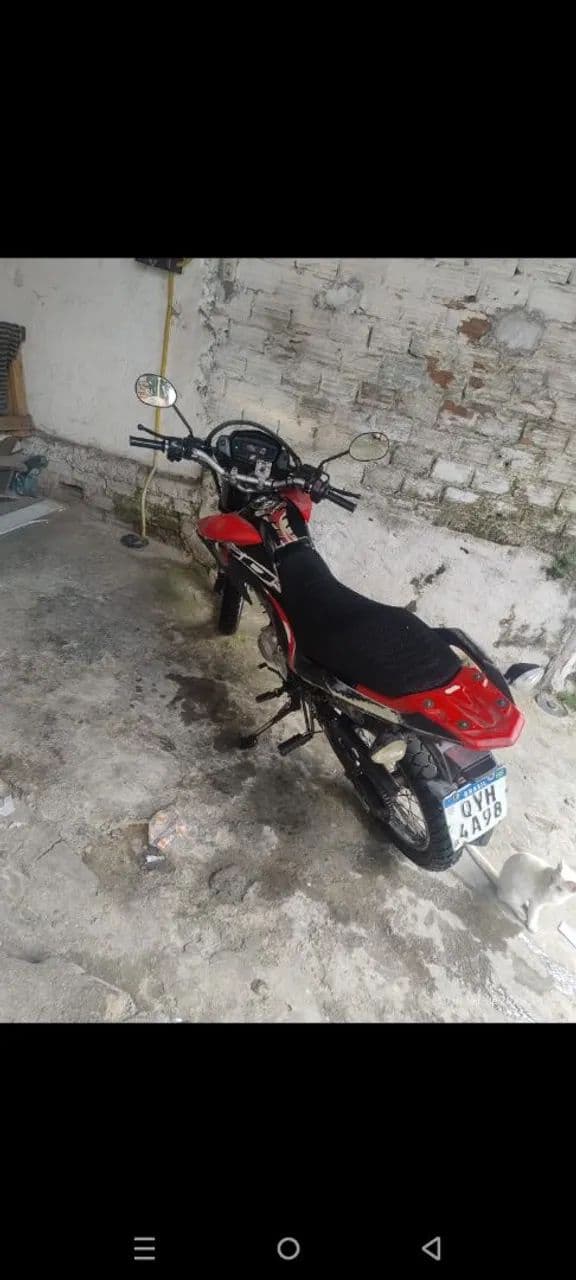 Bros 160 vermelha 