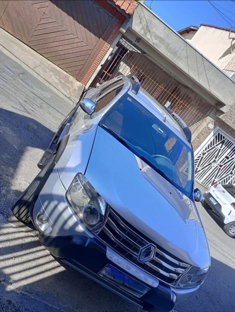 Renault Duster Dynamique 2.0 Hi-flex 16V Aut. 2013