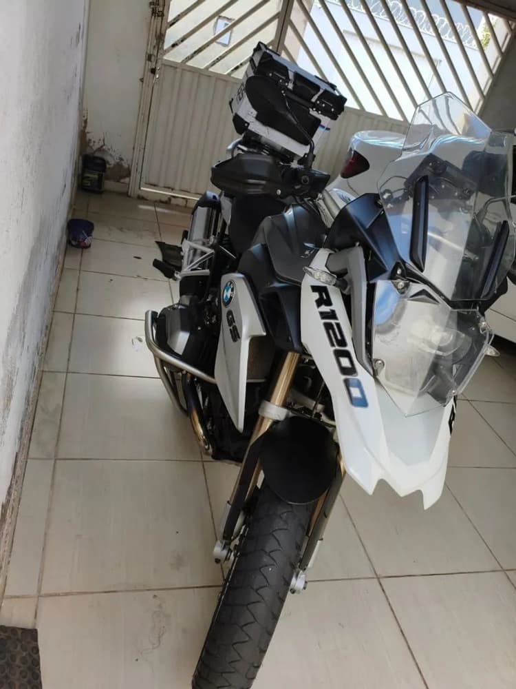 GS 1200 Premium 