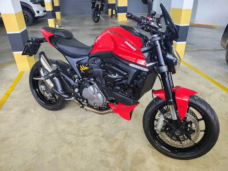 DUCATI MONSTER 