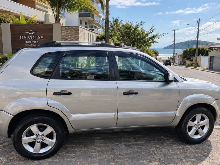 Hyundai Tucson 2.0 16V Aut. 2010