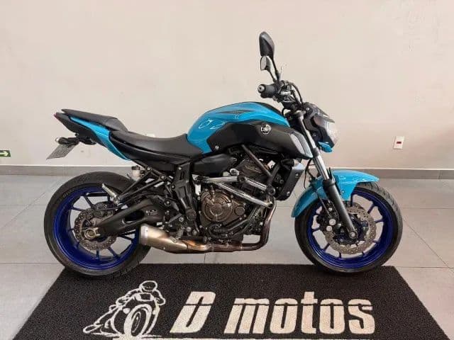 YAMAHA MT-07