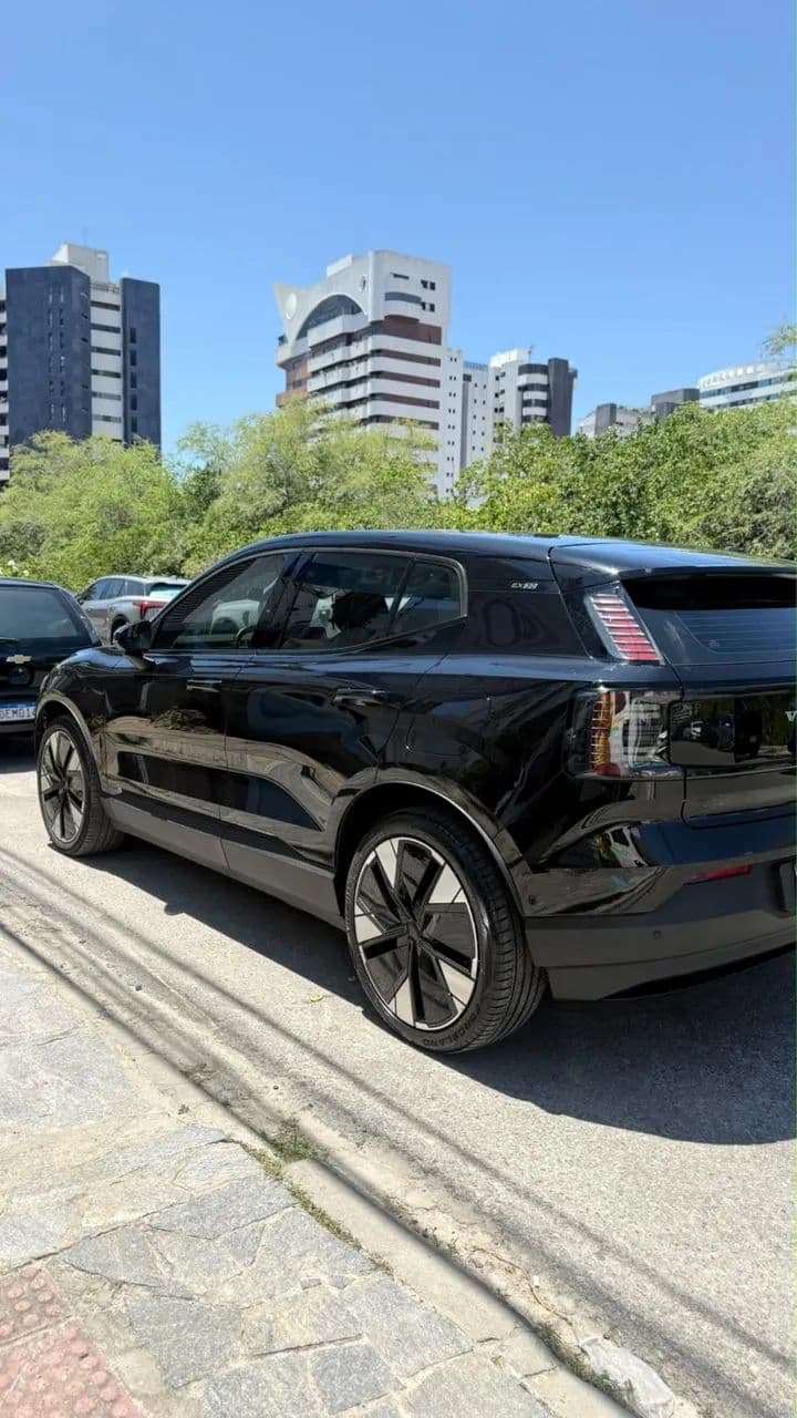 Volvo EX30 E60 Ultra (elétrico) 2024