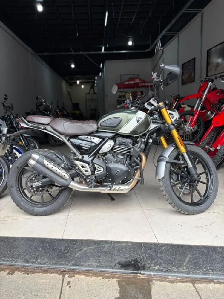 TRIUMPH SCRAMBLER 400 2025