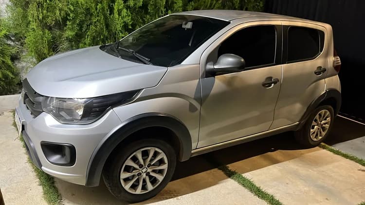 Fiat Mobi Like 1.0 Fire Flex 5P. 2021