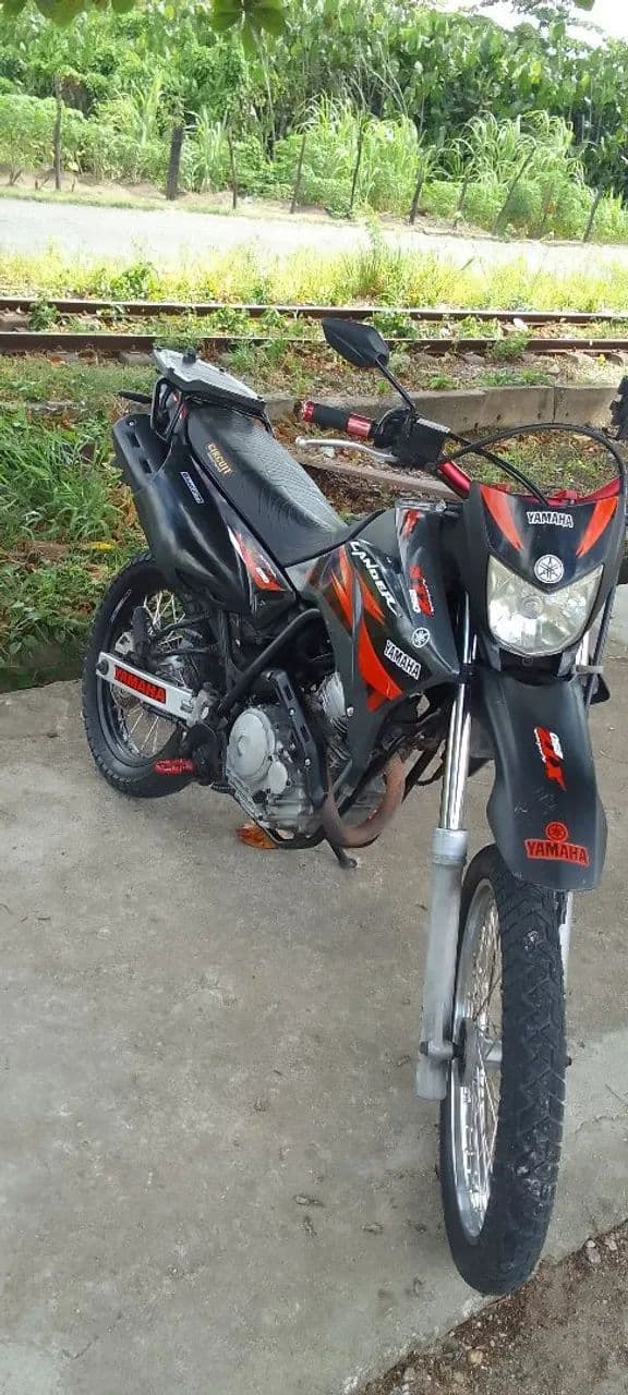 Xtz Lander 250cc  2016