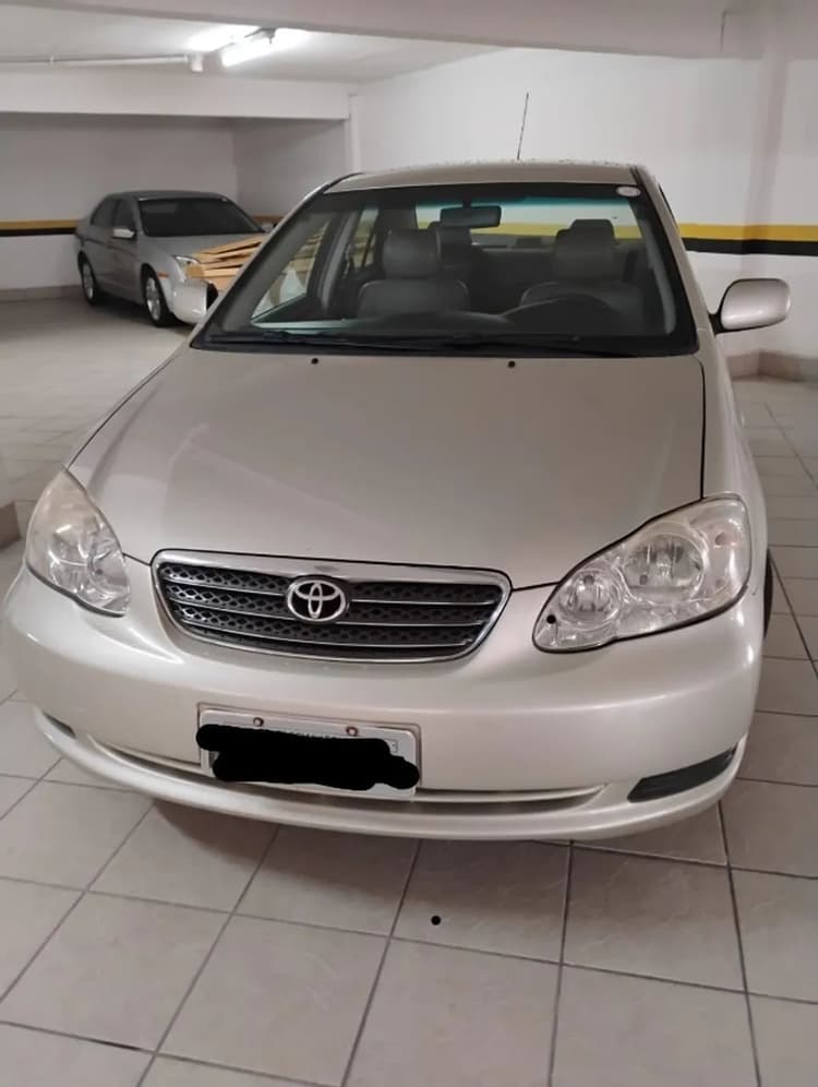 Toyota Corolla XLI 1.6 16V 110cv Aut. 2005