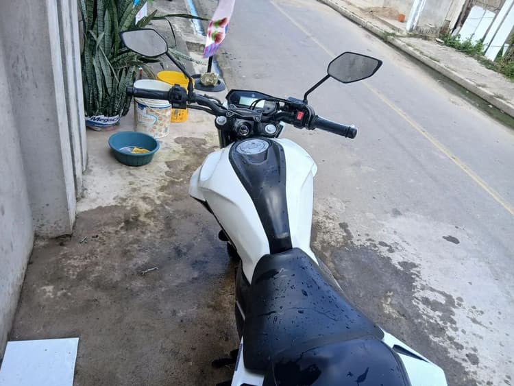 Fazer 250