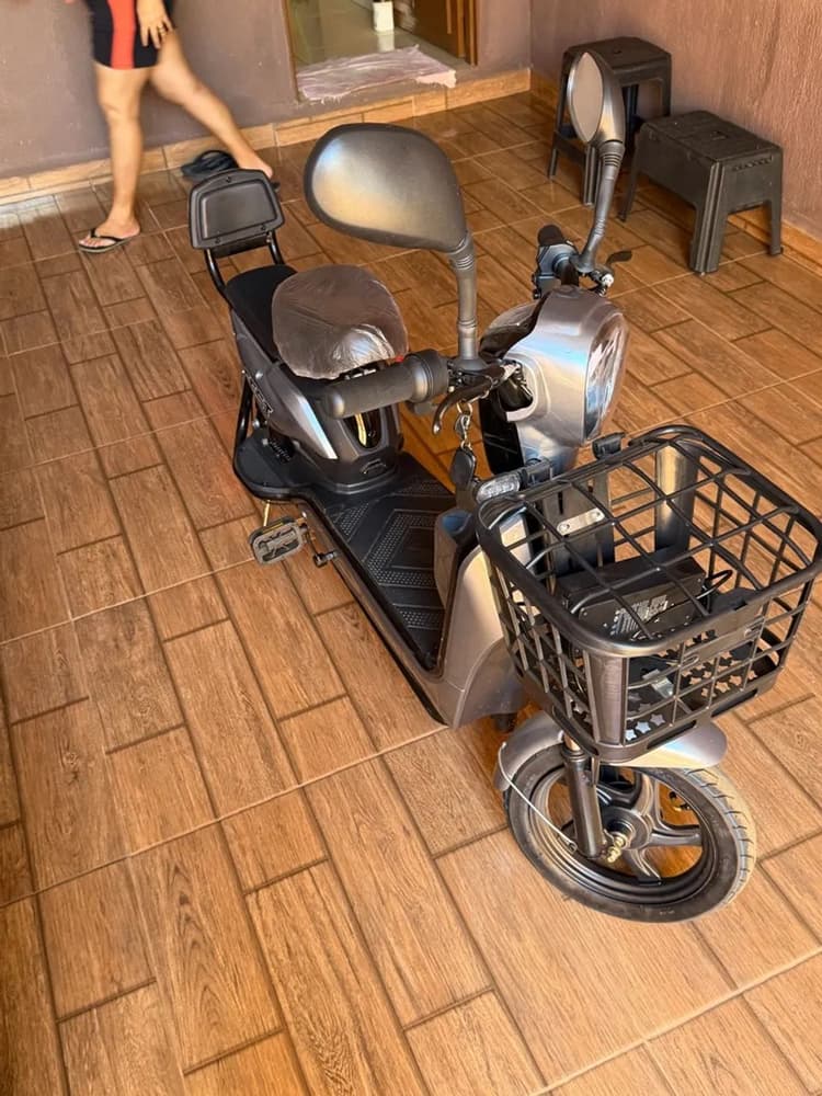 Moto elétrica 