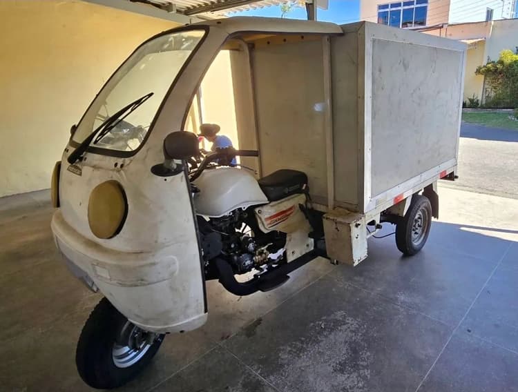 Motocar MCF-200