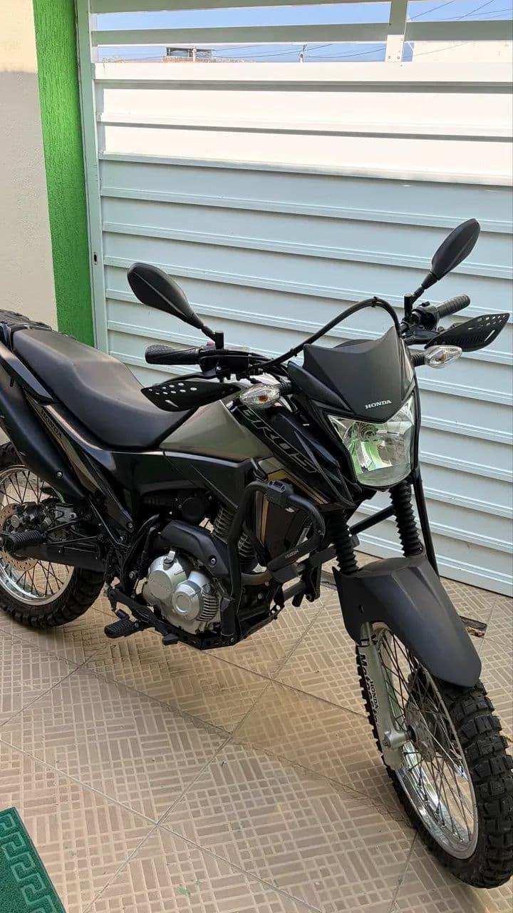 Bros 160 EXTRA 