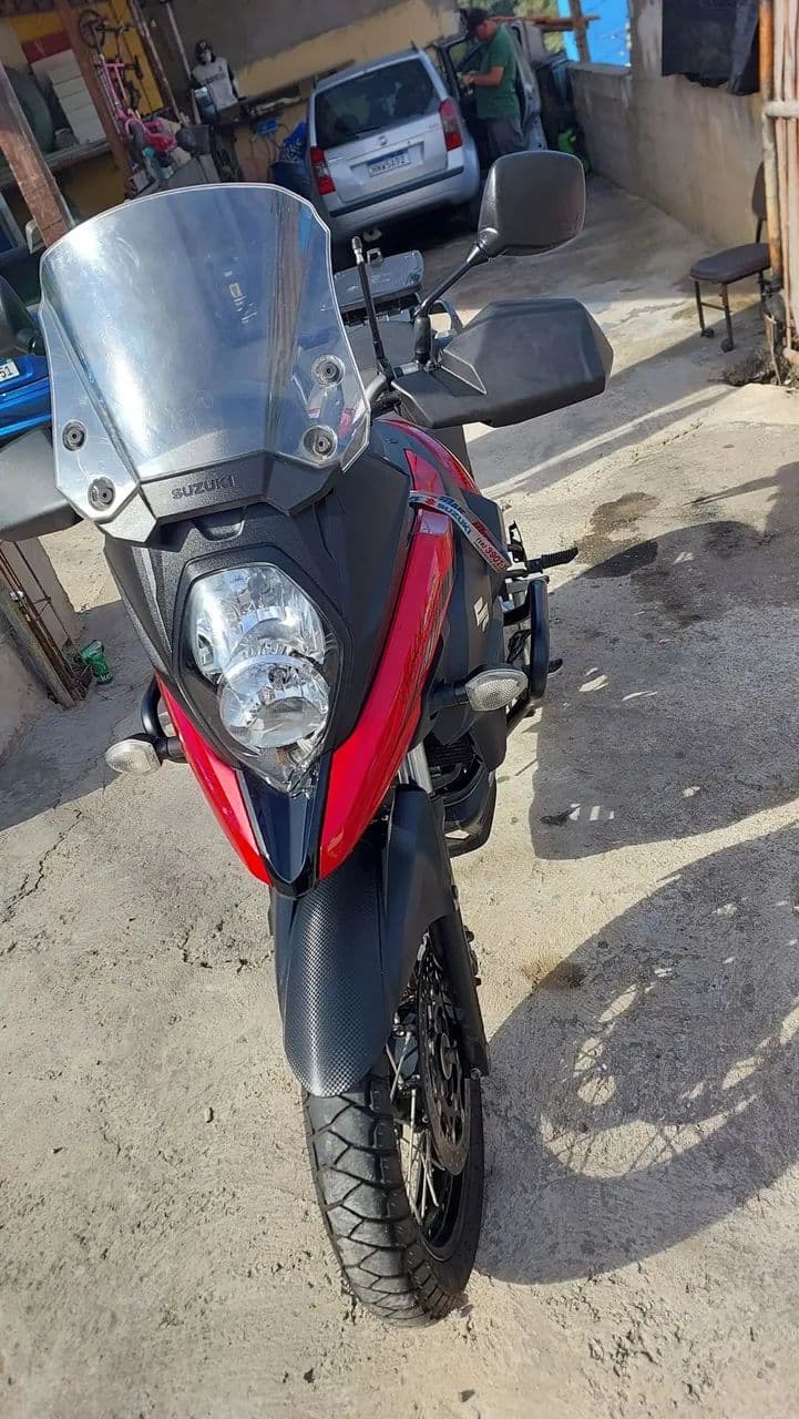 Suzuki V-strom 650 2021 