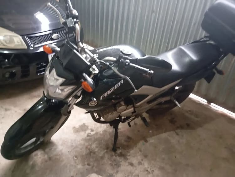 Fazer 250 ano 2012 pouco rodada 