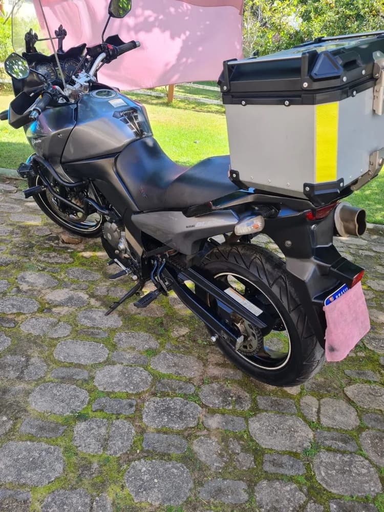 Moto suzuki VSTROM
